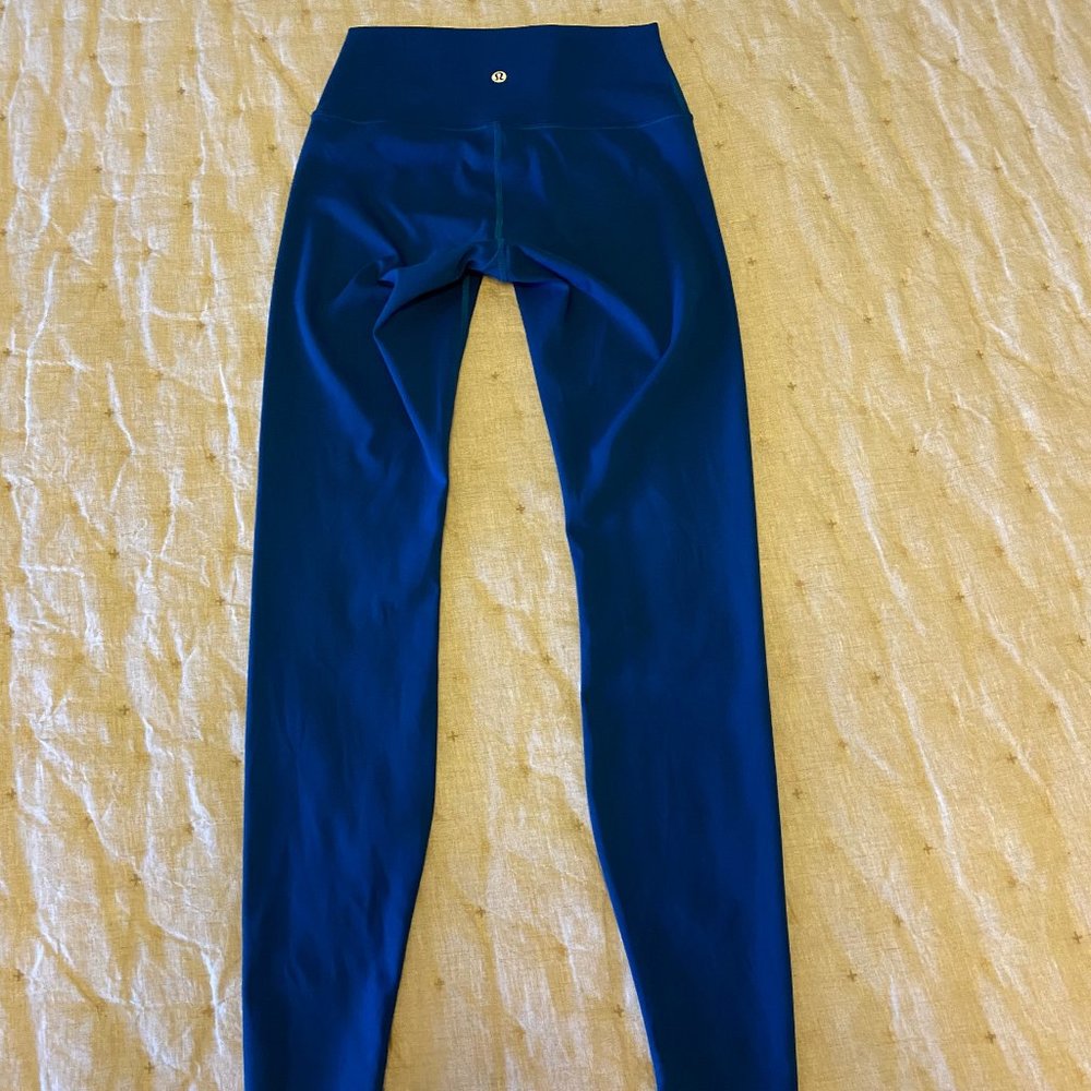 Lululemon yoga pant w/ Chanel Bracelet